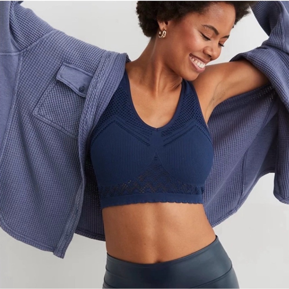 Aerie superchill seamless bra in navy